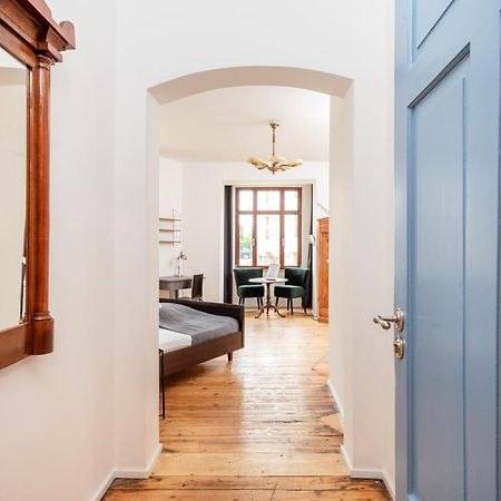 Kuenstlerzimmer Im Kulturhaus Haeselburg Gera Dış mekan fotoğraf