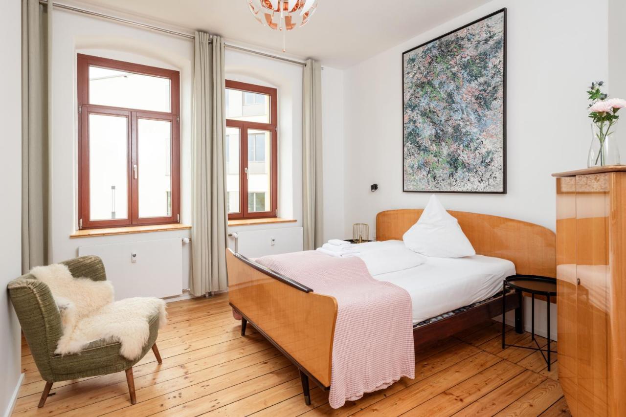 Kuenstlerzimmer Im Kulturhaus Haeselburg Gera Dış mekan fotoğraf