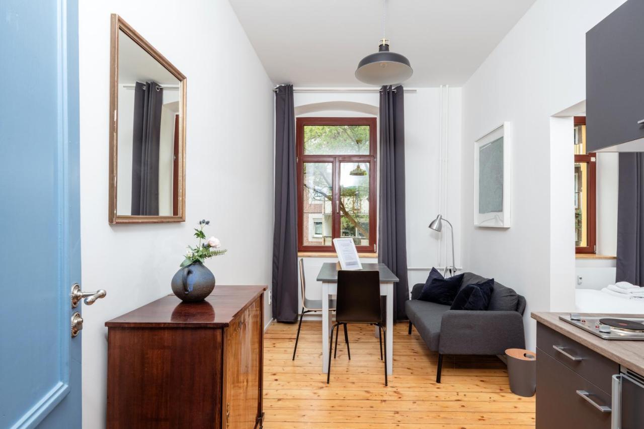 Kuenstlerzimmer Im Kulturhaus Haeselburg Gera Dış mekan fotoğraf