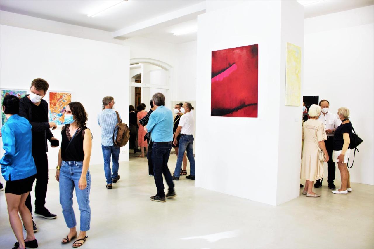Kuenstlerzimmer Im Kulturhaus Haeselburg Gera Dış mekan fotoğraf
