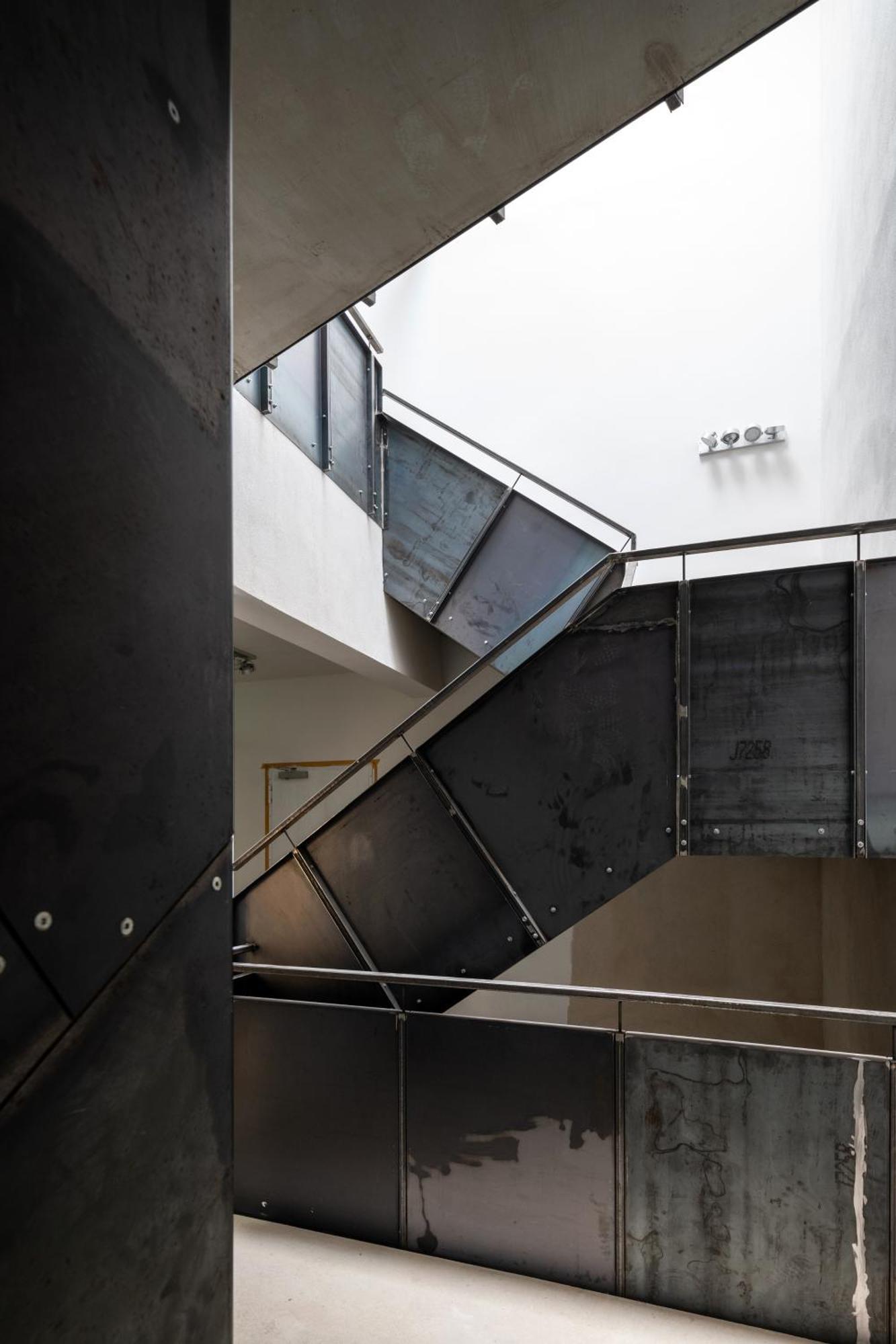 Kuenstlerzimmer Im Kulturhaus Haeselburg Gera Dış mekan fotoğraf